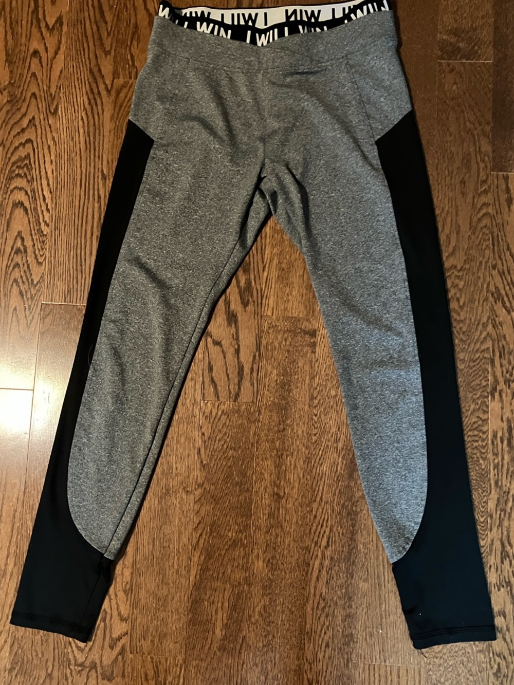 Women’s Gray & Black Athletic Leggings with Contrast Panels W/ 3 FREE bracelets